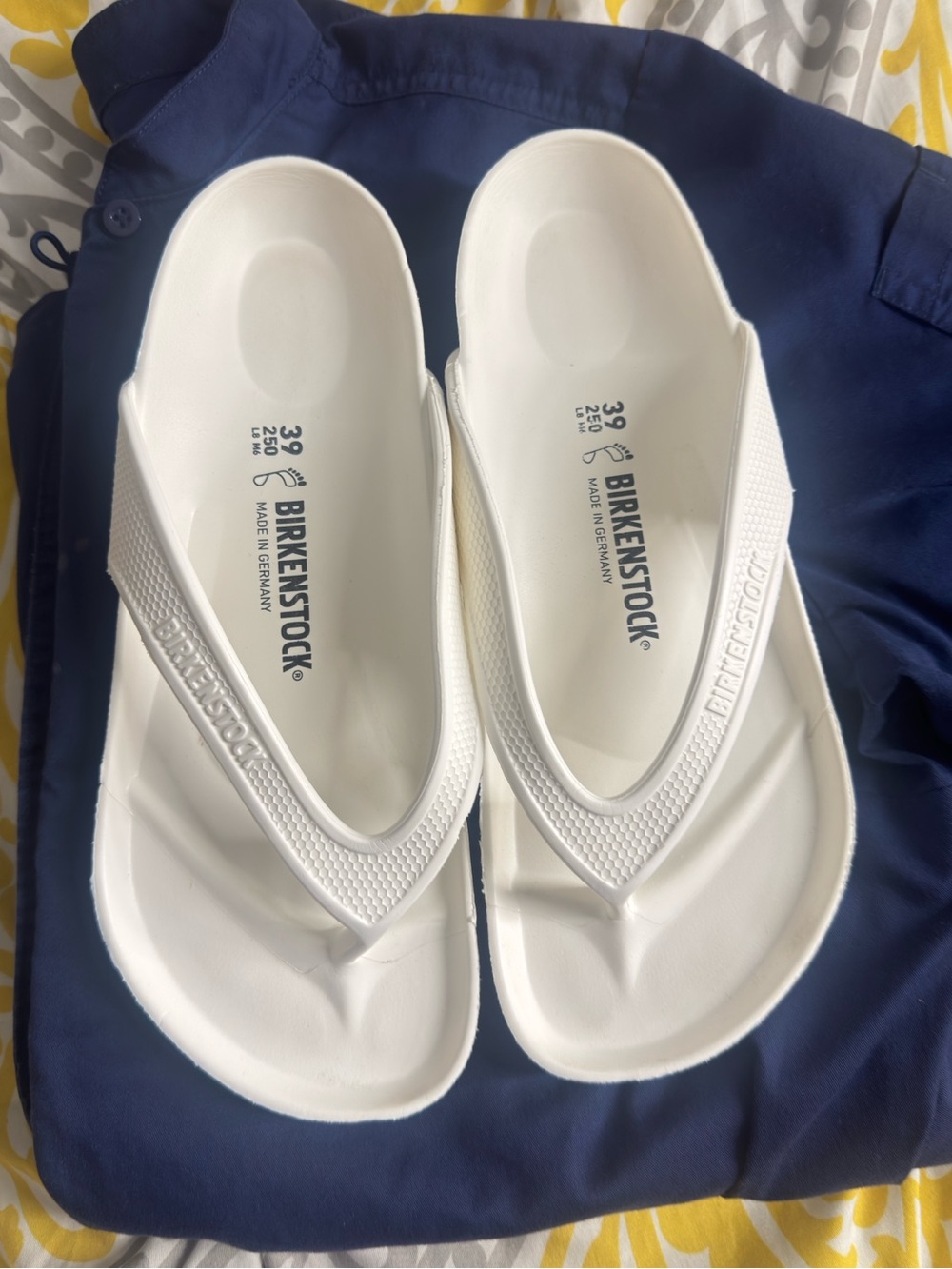 Birkenstock women’s size 9White EVA Thong Sandals